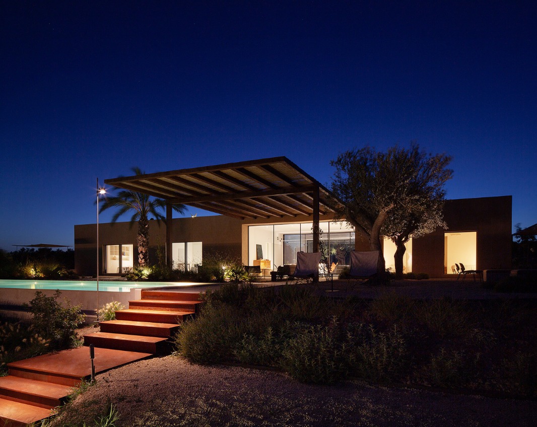 Casa IDDA Itinera Studio Associato sunset