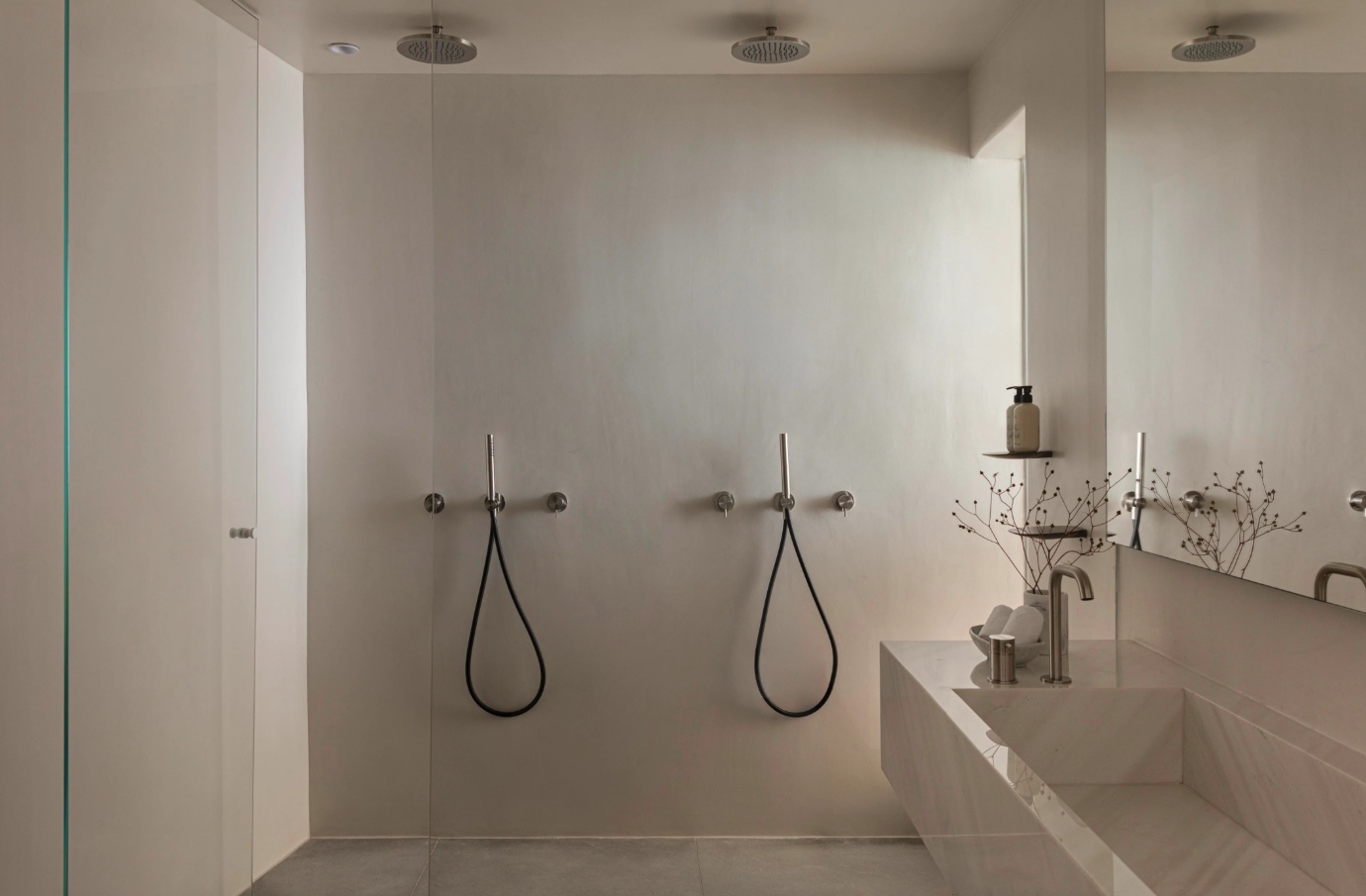 Canaves Hotel Oia – Kapsimalis Architects bathroom design